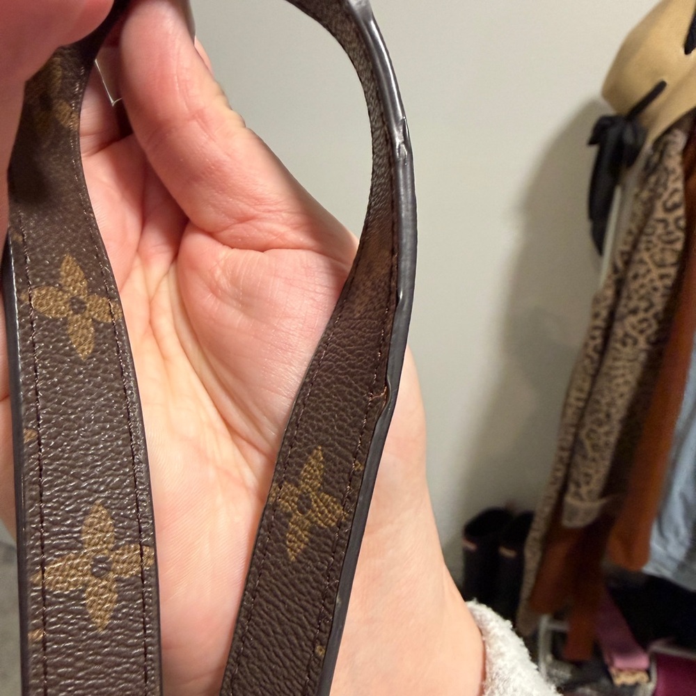Louis Vuitton Eden MM with crossbody strap - Picture 12 of 12